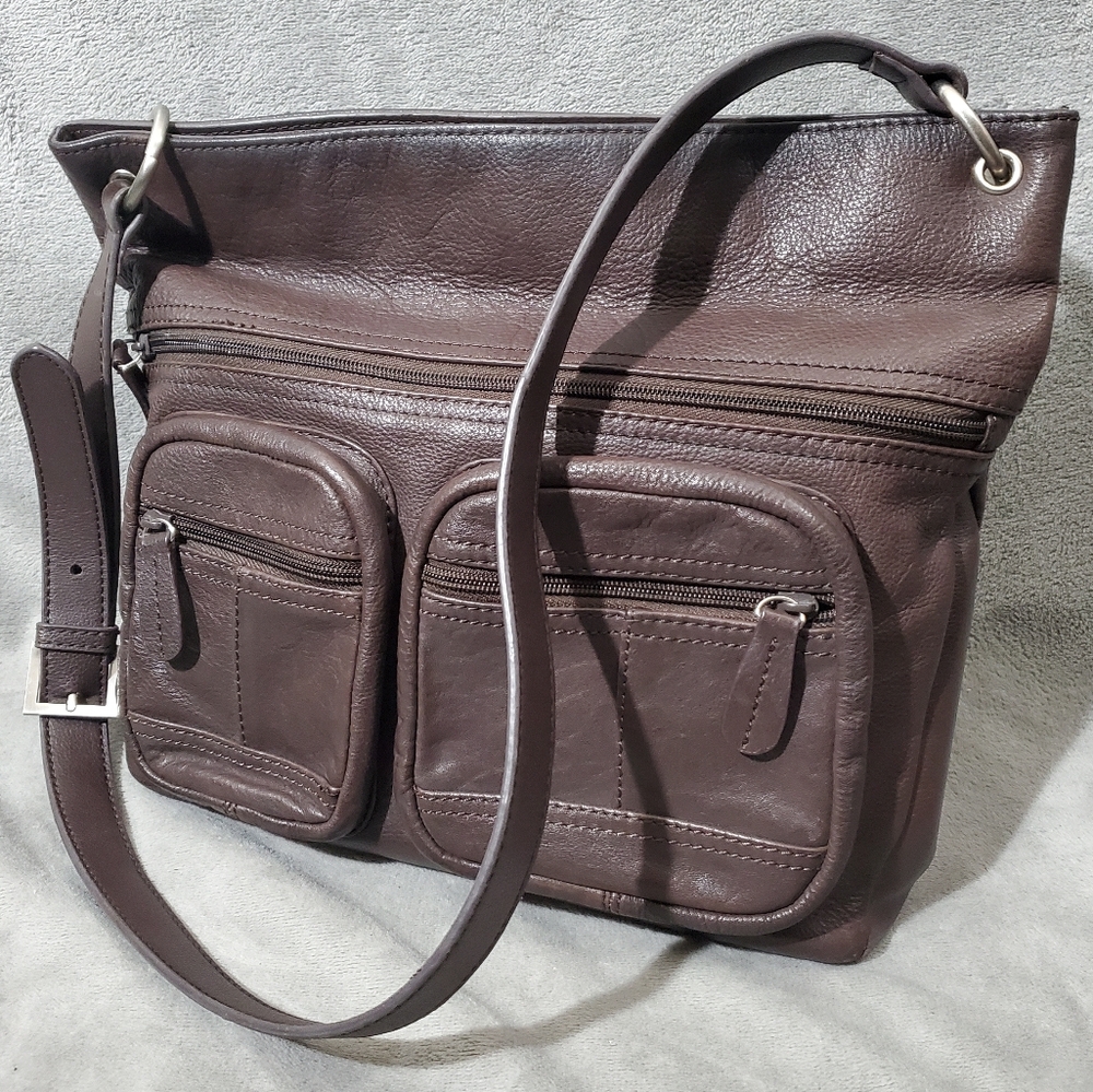 Relativity Genuine Leather Shoulder Bag Brown